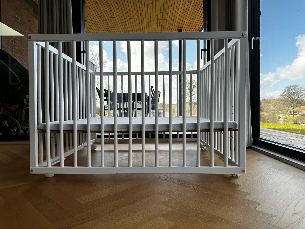 Billede 4 - Babydan kravlegård i hvid