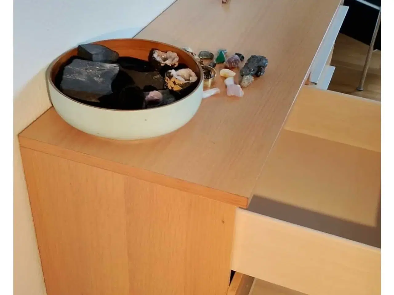 Billede 2 - Super flot egetræs skænk sælges 