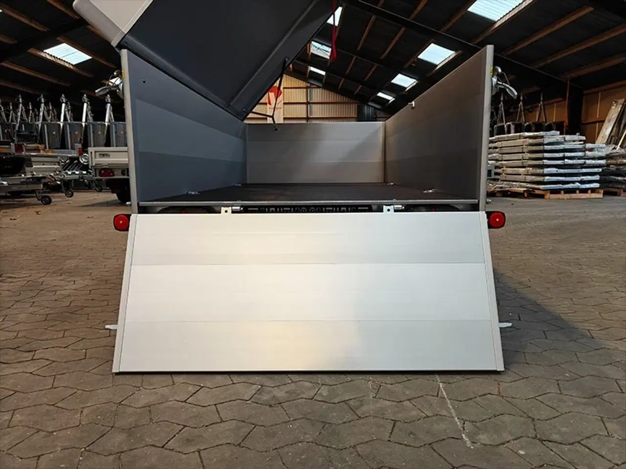 Billede 8 - Böckmann TL-AL 2513/135 DB - Ladtrailer med Hardtop