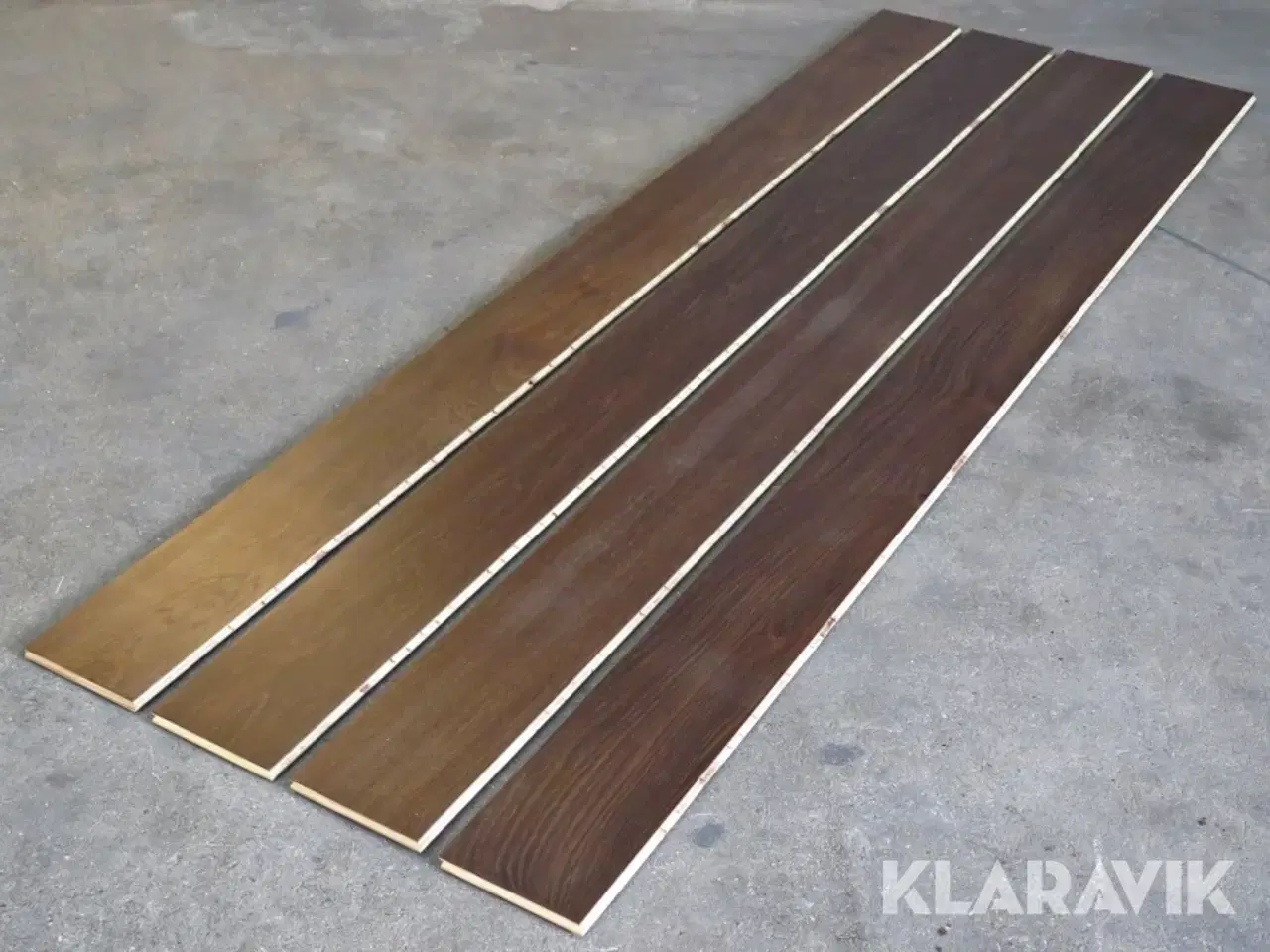 Billede 6 - Plankegulv i egetræ. Varmebehandlet, naturlak. Wiking Gulve -2.sort. 28,1 m2