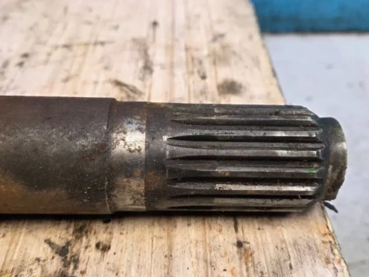 Billede 5 - John Deere 4040S PTO Aksel AL35355