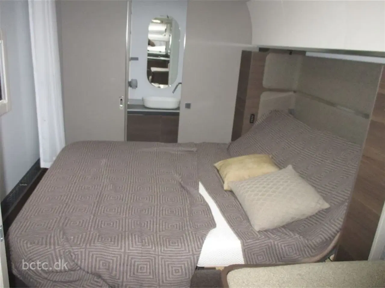 Billede 9 - 2022 - Adria Alpina 663 HT Alde Centralvarme