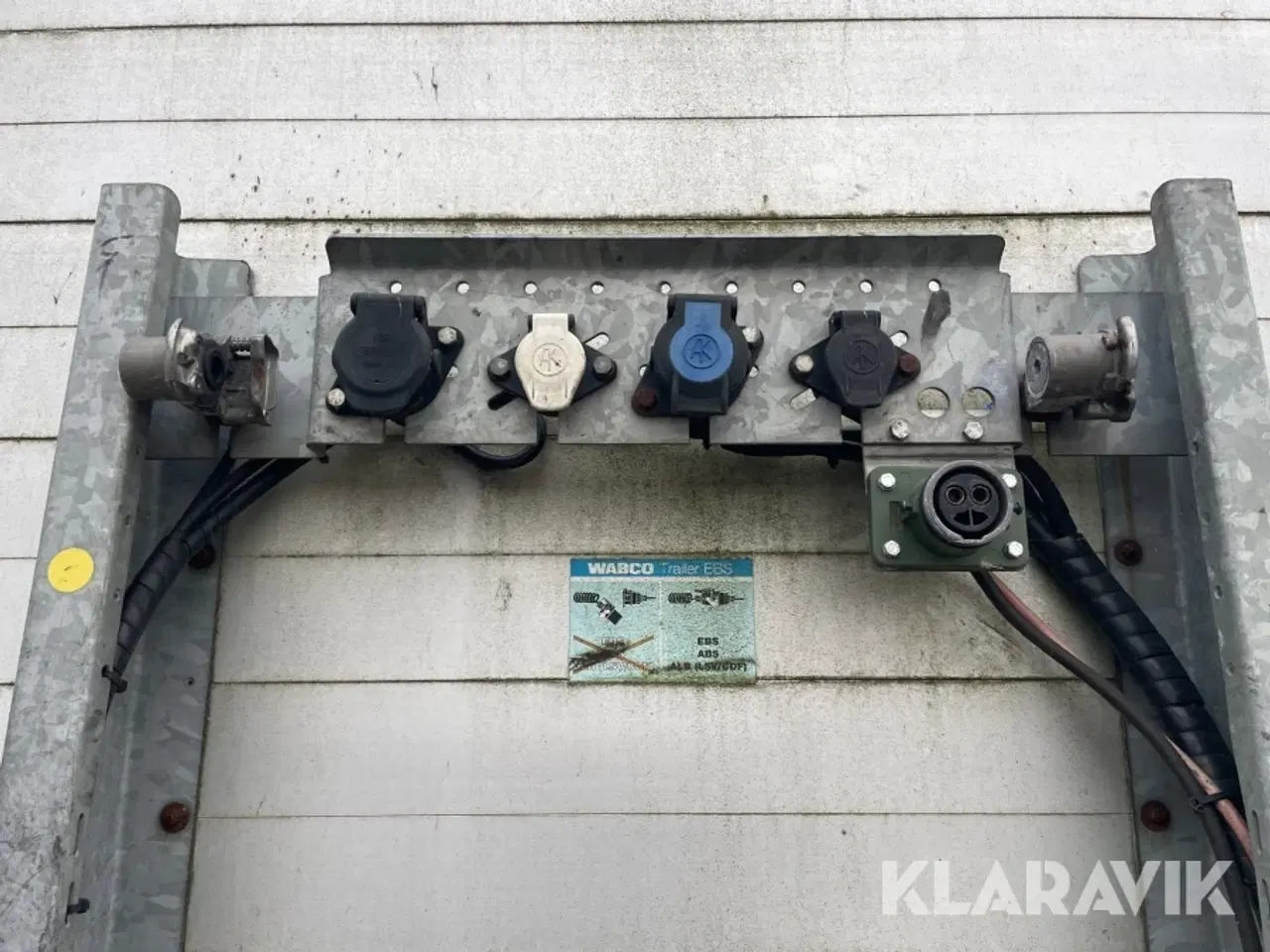 Billede 10 - Linkgardintrailer AMT LG300 med lift