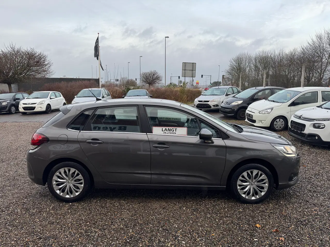 Billede 2 - Citroen C4 1.2 Puretech Nysyn Kun kørt 145000