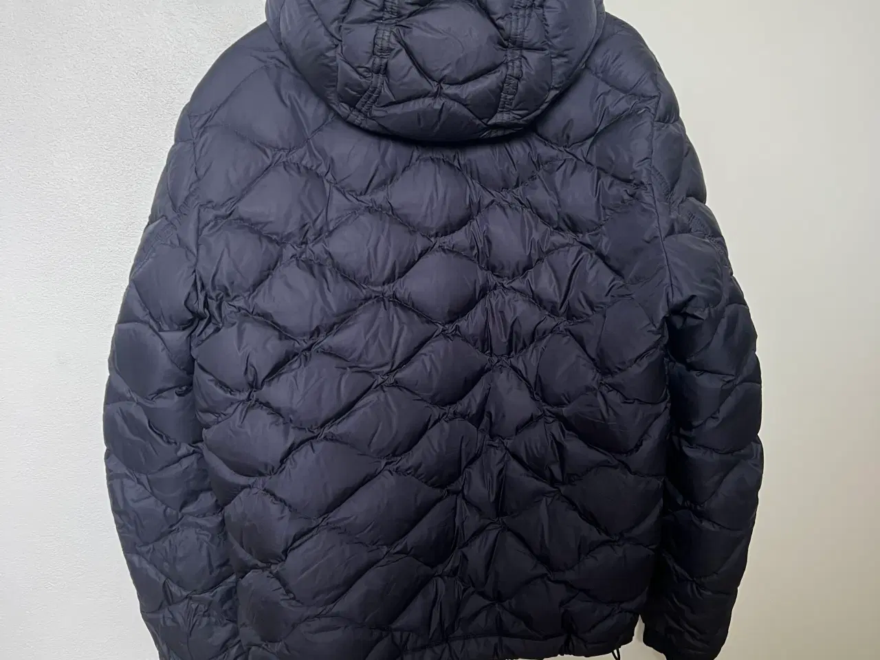 Billede 2 - Moncler jakke