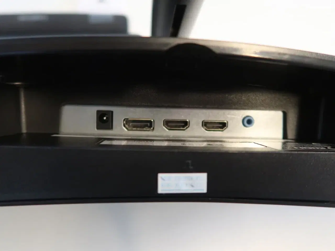 Billede 3 - LC Power LC-M29-UW-UXGA-100-C Curved 29" skærm