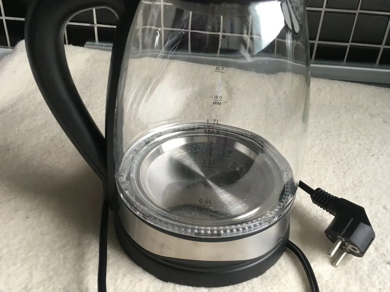 Billede 1 - EPIQ glas el-kedel med LED, 1,7L