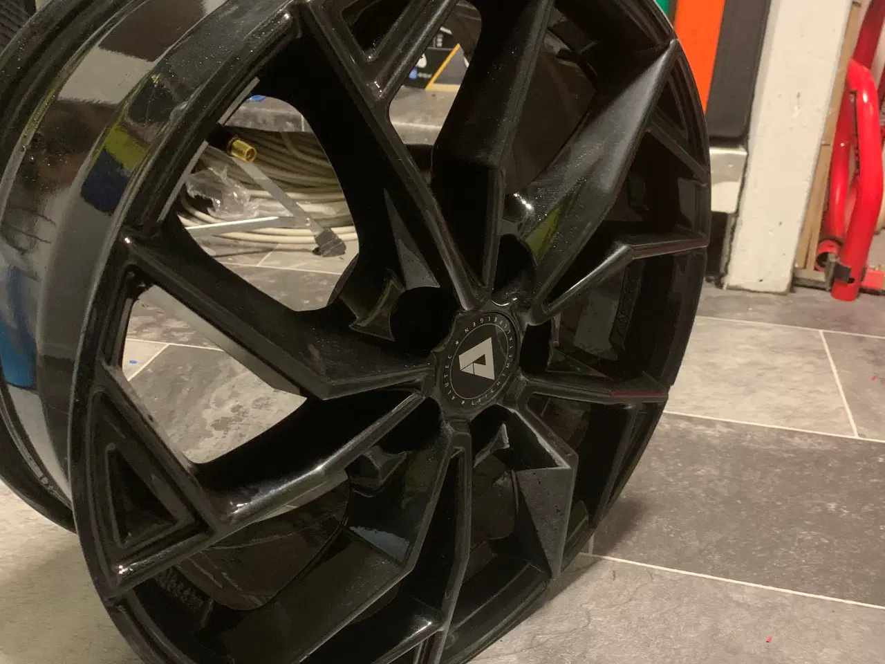 Billede 2 - 1stk fælg ALUTEK