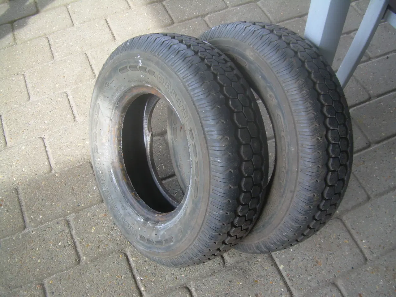 Billede 1 - Dæk til  trailer 12 tommer 145¨-10