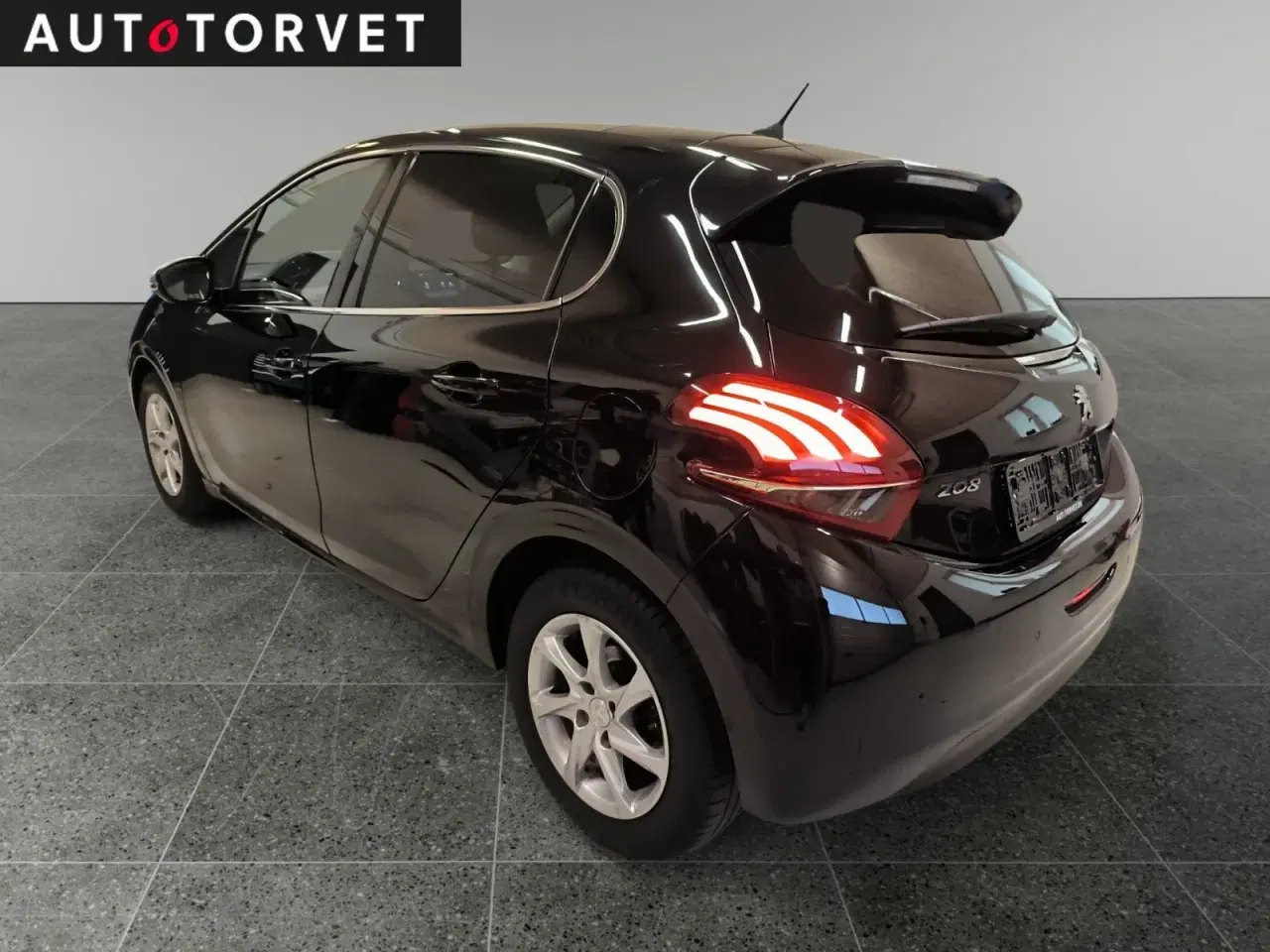 Billede 4 - Peugeot 208 1,6 BlueHDi 100 Allure Sky