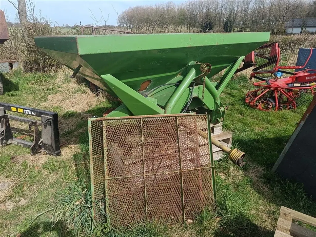 Billede 5 - Amazone gødningsspreder 1200liter