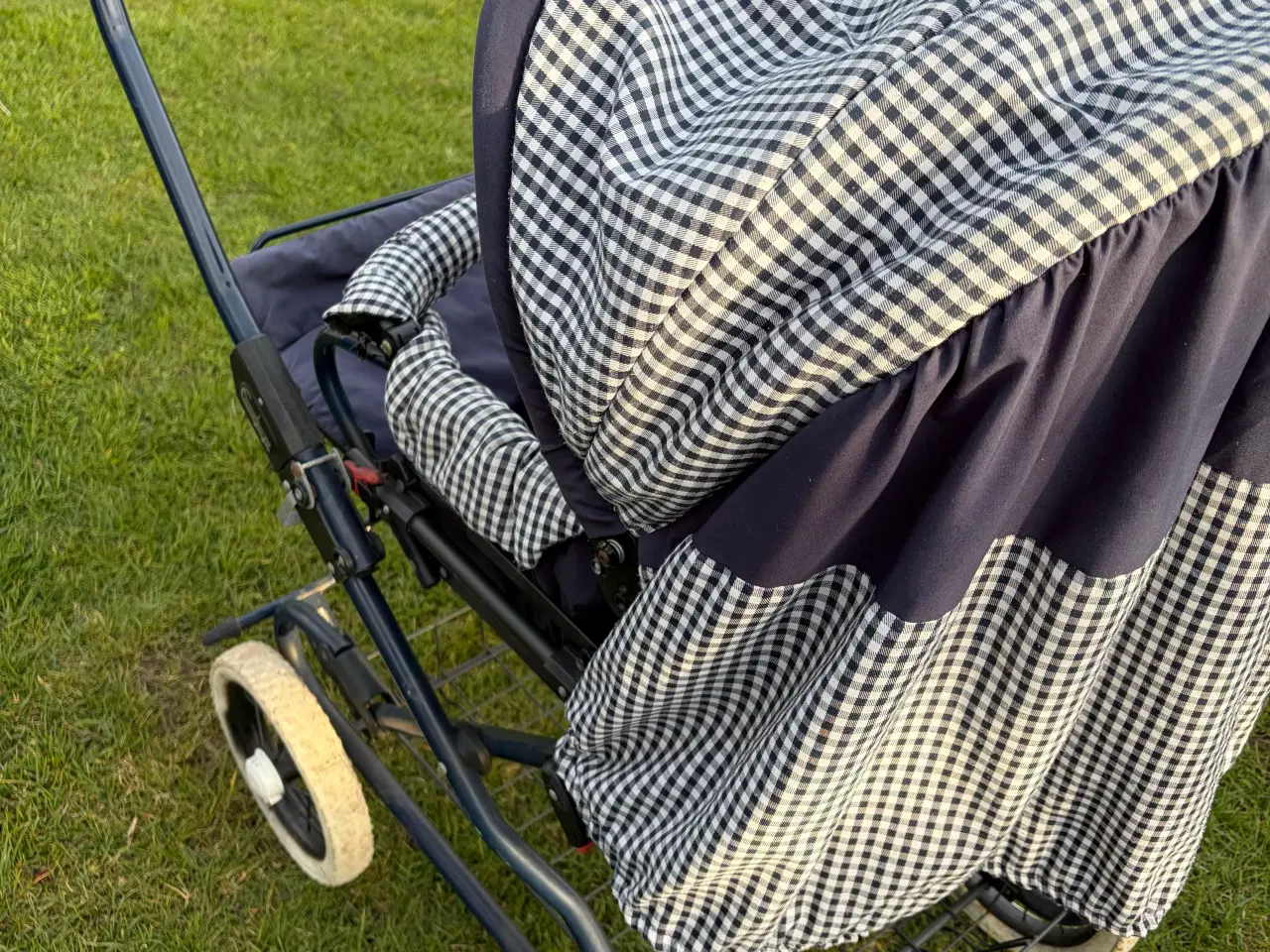 Billede 4 - Emmaljunga Klapvogn