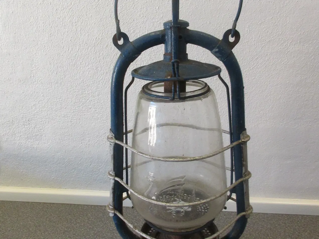 Billede 4 - Meget gammel flagermuslygte / olielampe