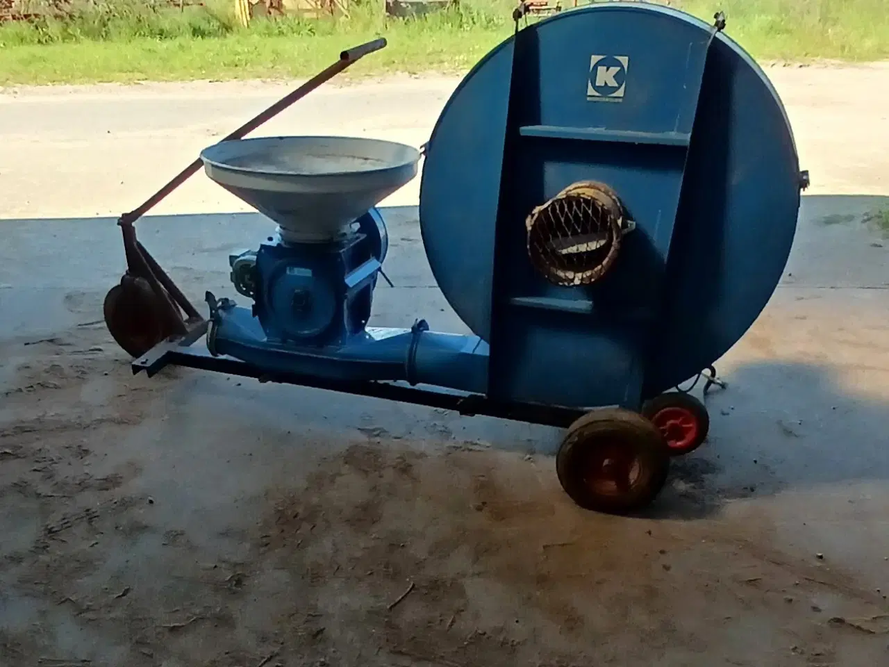 Billede 1 - Kongsgilde kornblæser TRL150 m. cellesluse CAD20-2