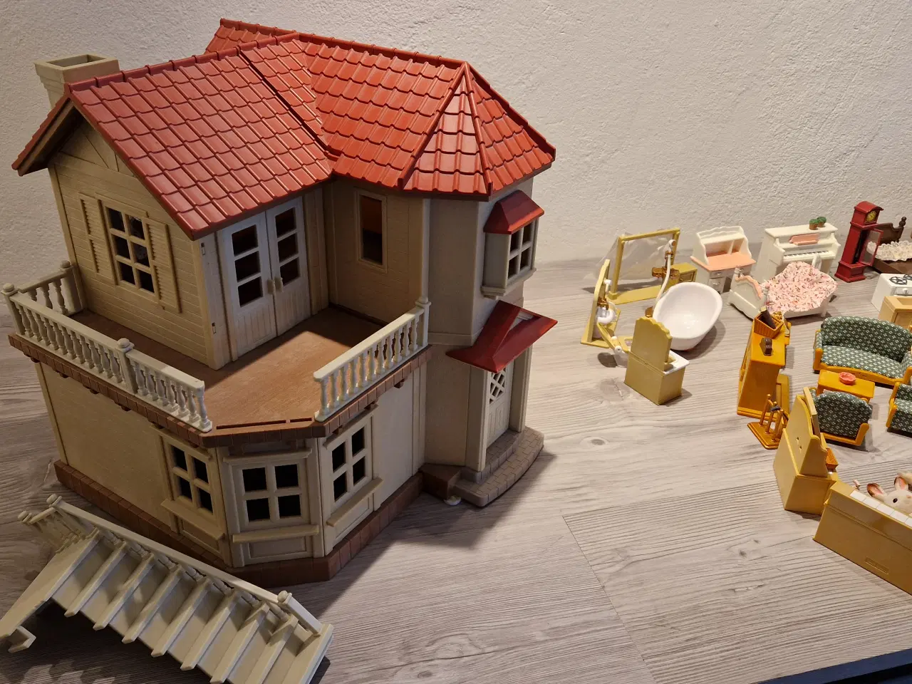 Billede 7 - Sylvanian families: Hus + masser af tilbehør