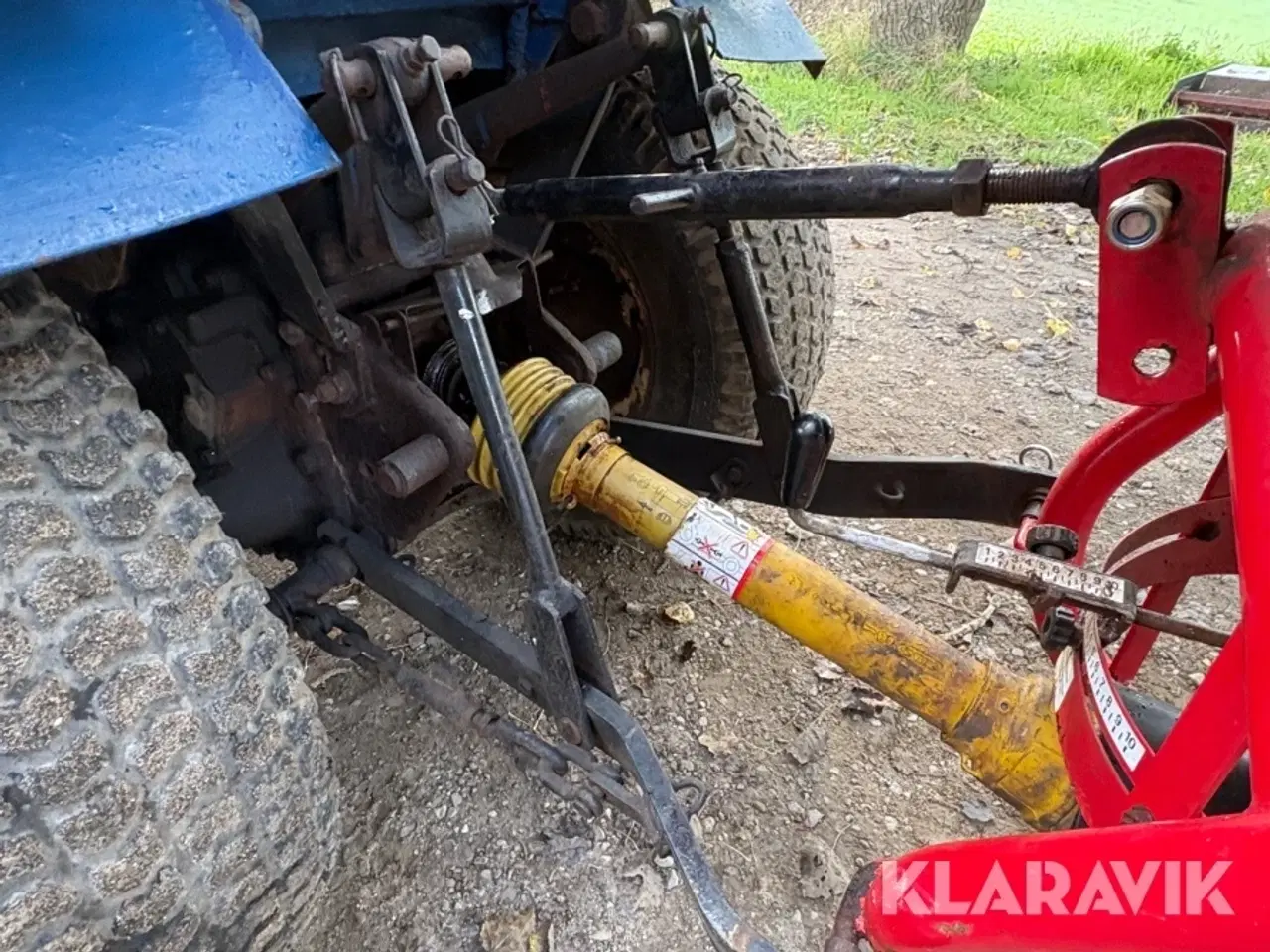 Billede 12 - Kompakttraktor Iseki TX2160 med kost og saltspreder