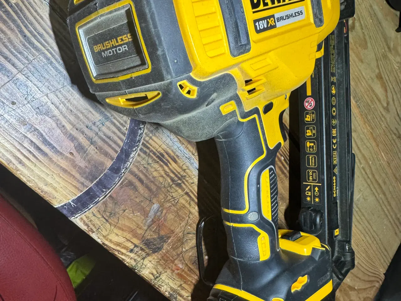 Billede 2 - DeWalt DCN660N Dykkerpistol