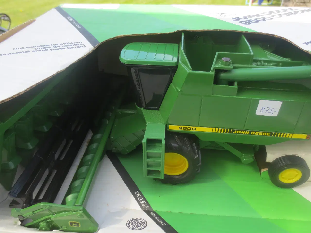 Billede 3 - 1 stk Modelmejetærsker John Deere 9500