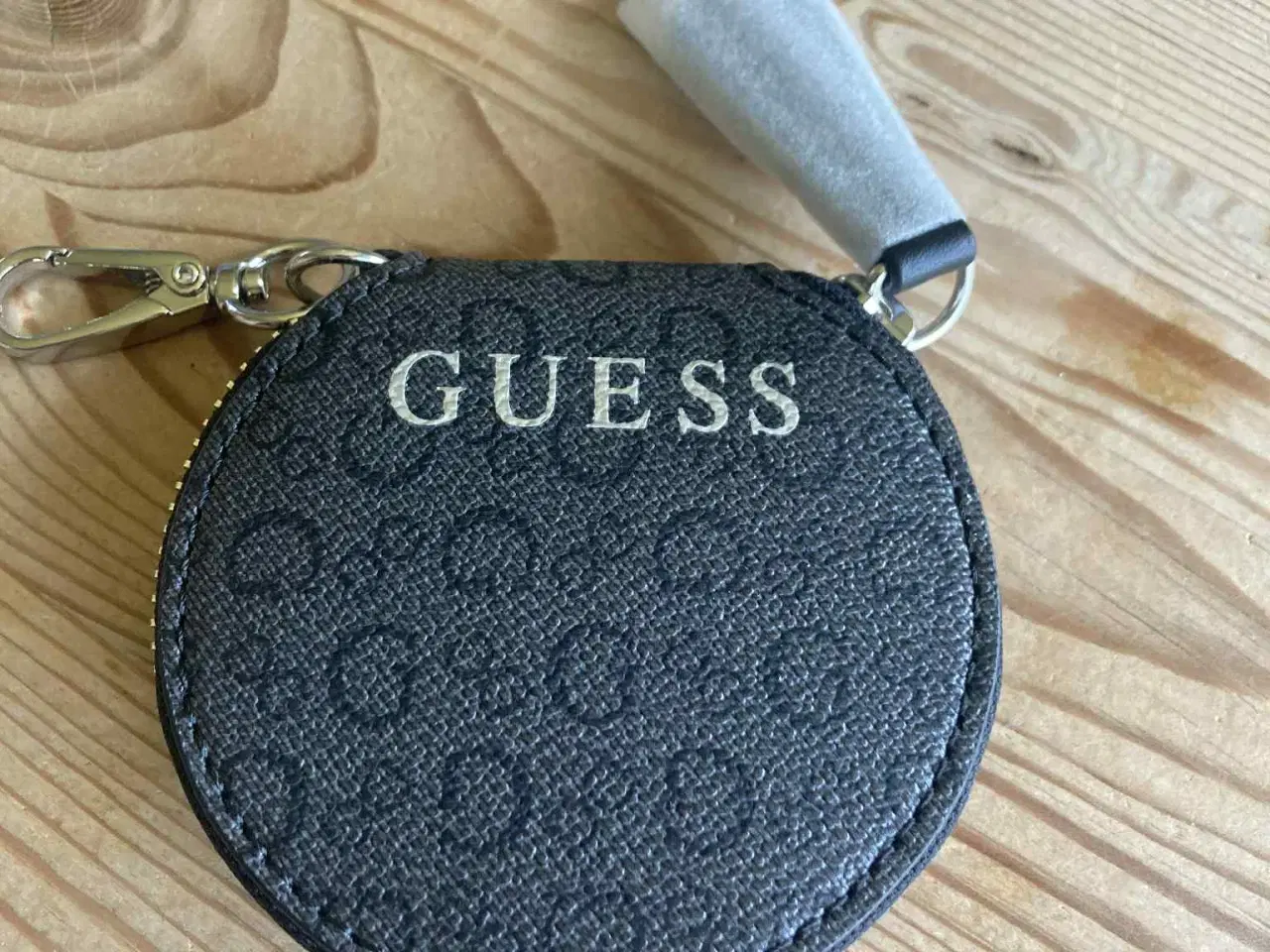 Billede 1 - Guess pung helt ny
