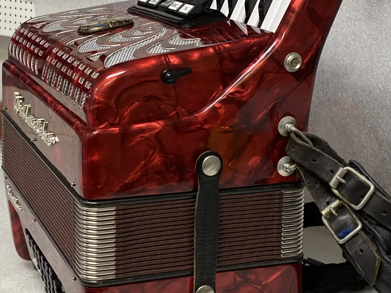 Billede 10 - Weltmeister Caprice tangent-harmonika – vinrød – 5