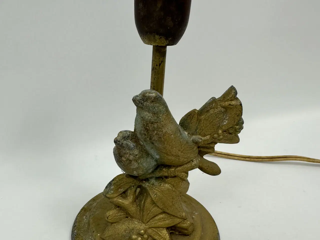 Billede 5 - Vintage lampefod med fugle ornameneter