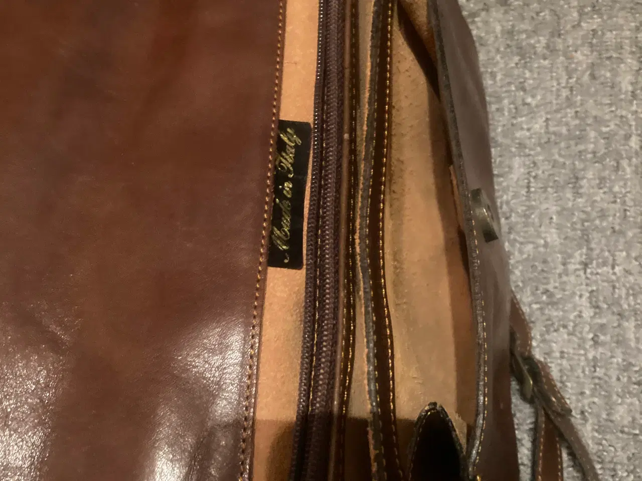 Billede 6 - Flot Montana taske