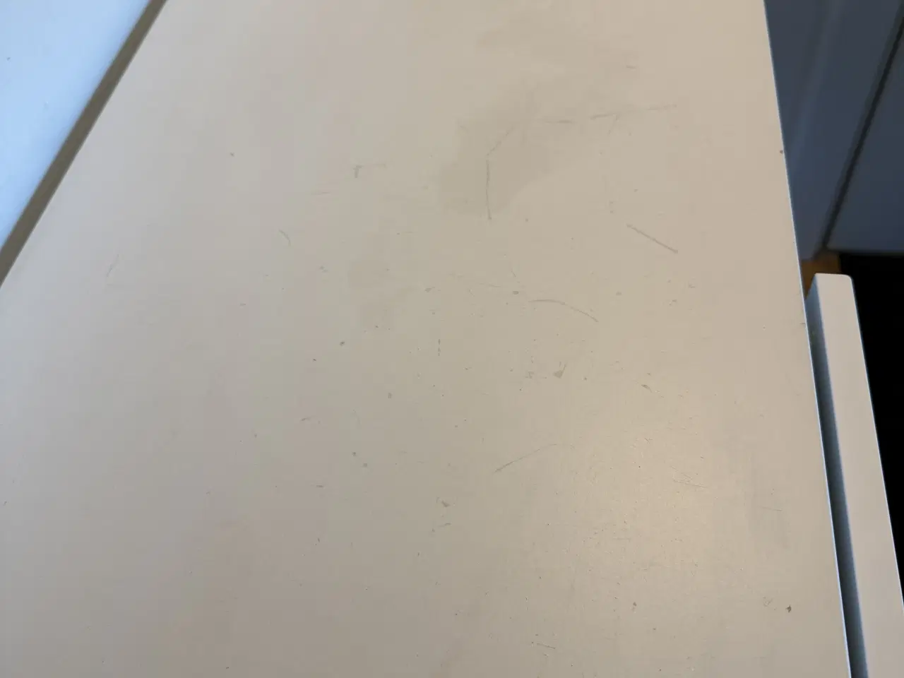 Billede 7 - Skoskab med hylder