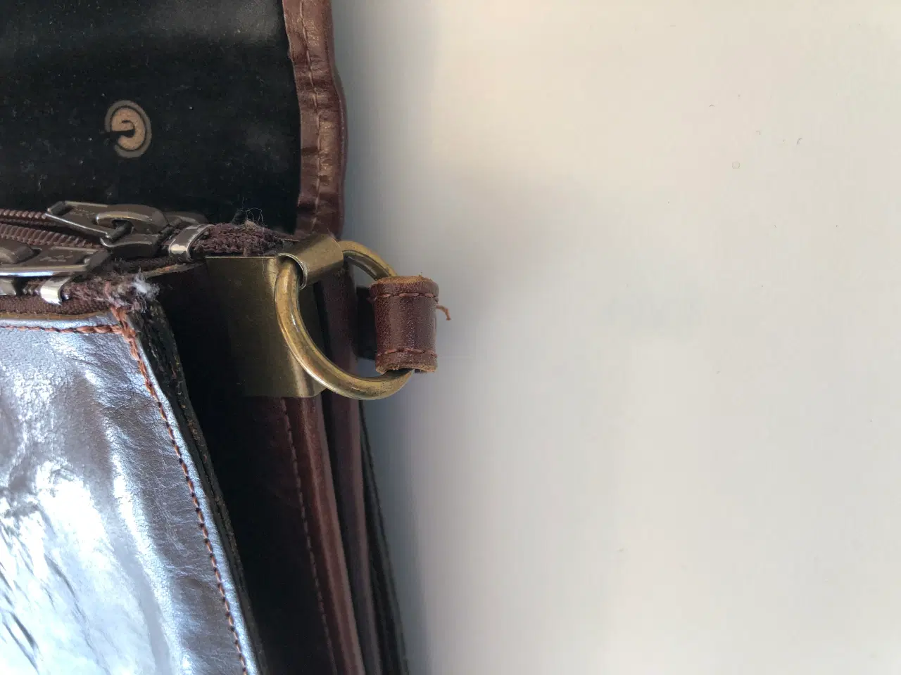 Billede 16 - Brun læder skuldertaske "Creation Gabrielle"