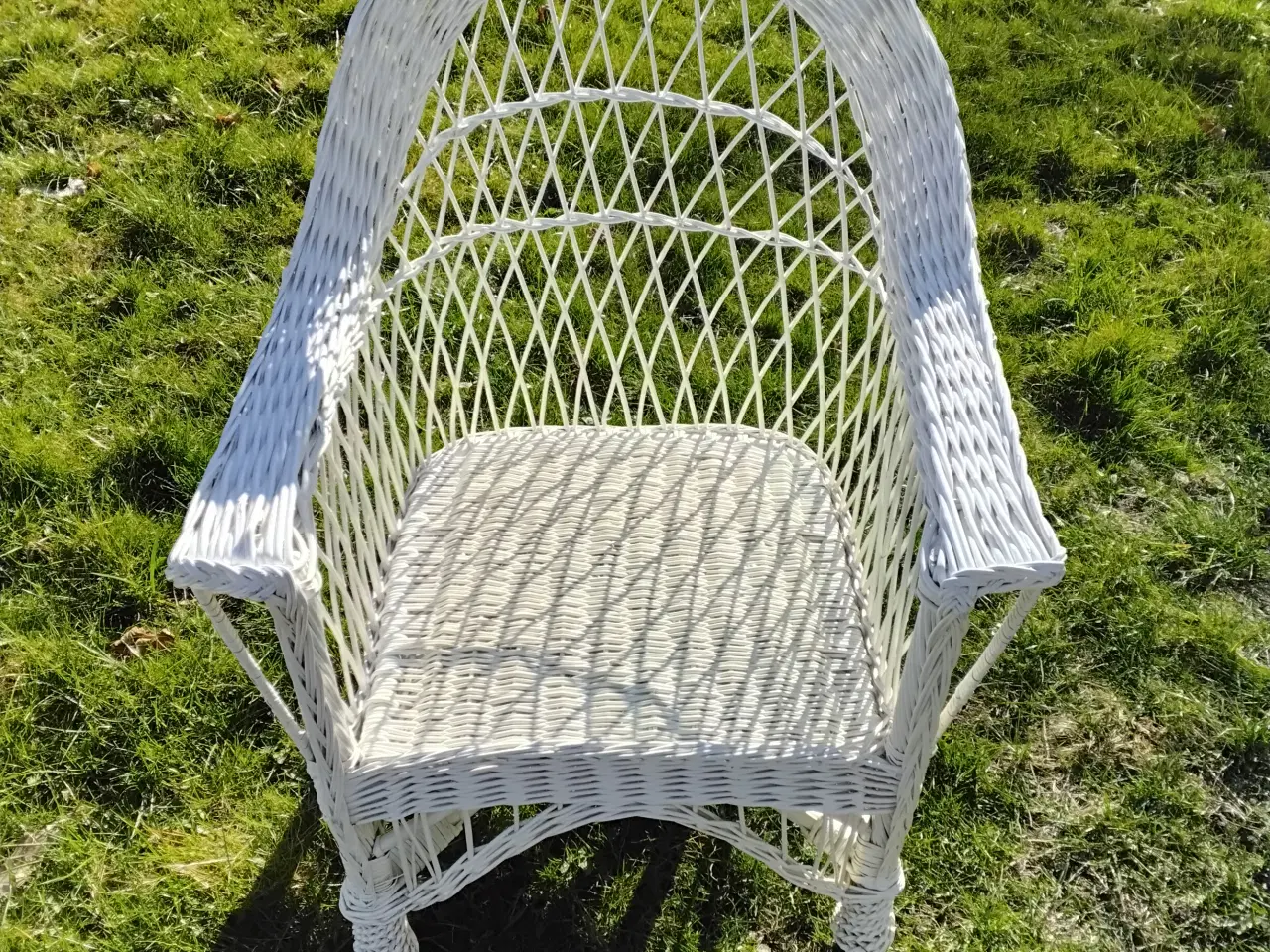 Billede 1 - Hvid vintage kurvestol i super god stand