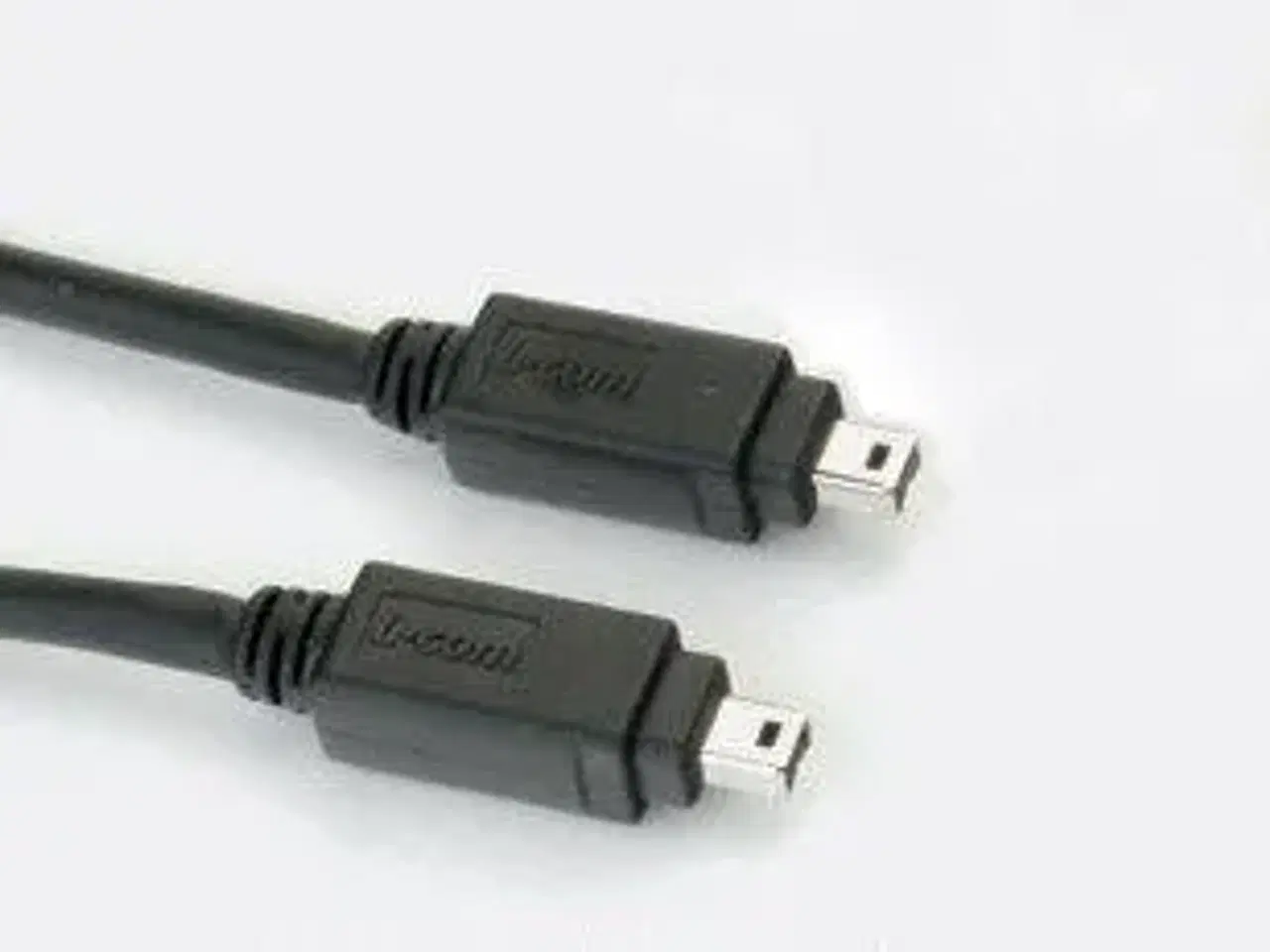 Billede 9 - IEEE1394 kabel med Type 2 Connector 4-P