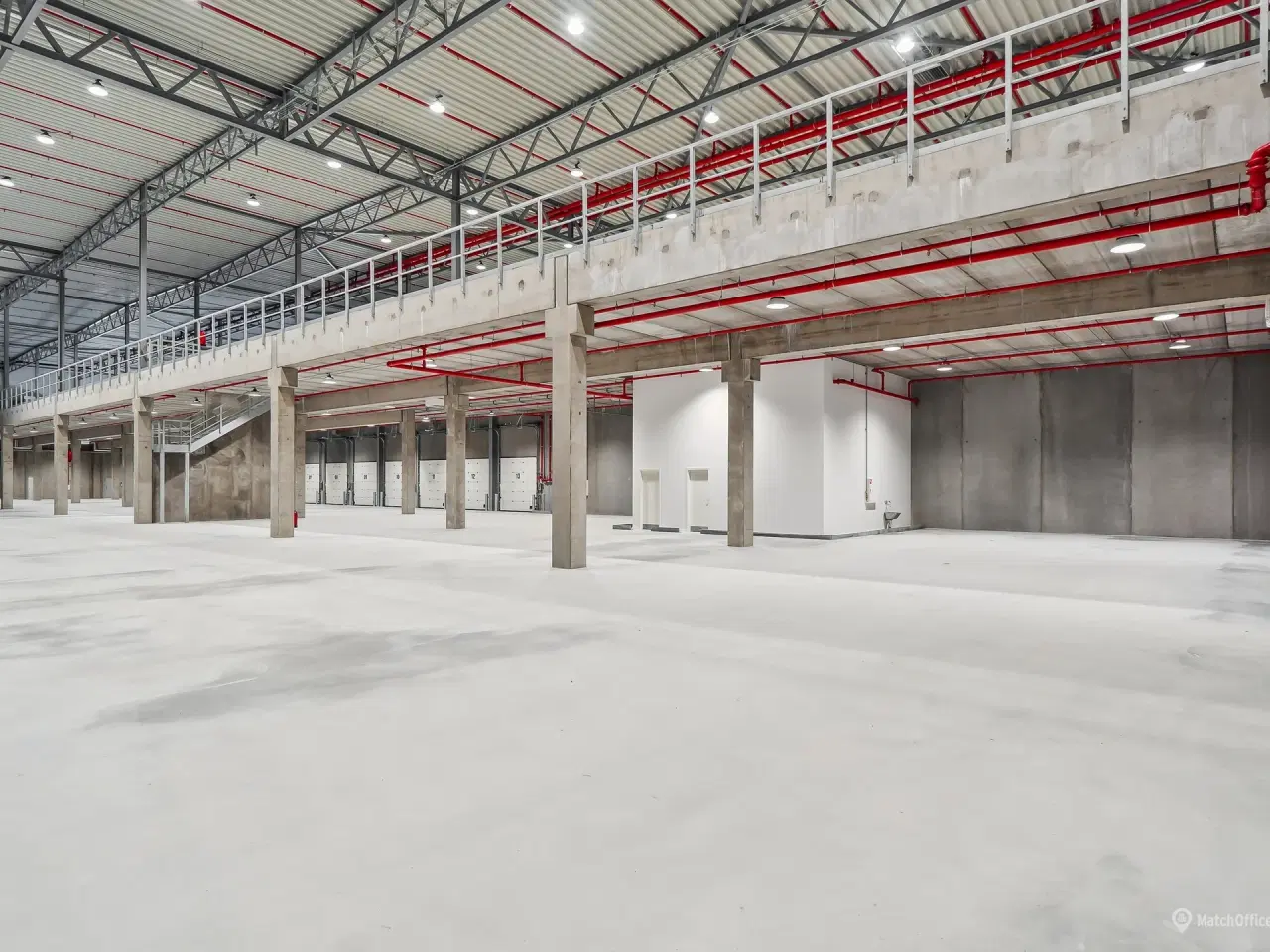Billede 2 - Unik mulighed for logistiklejemål kun 30 minutter fra det centrale København – konkurrencedygtig husleje og effektiv logistikplads.