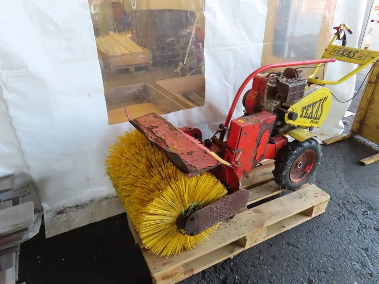 Billede 1 - Fejemaskine, TEXAS