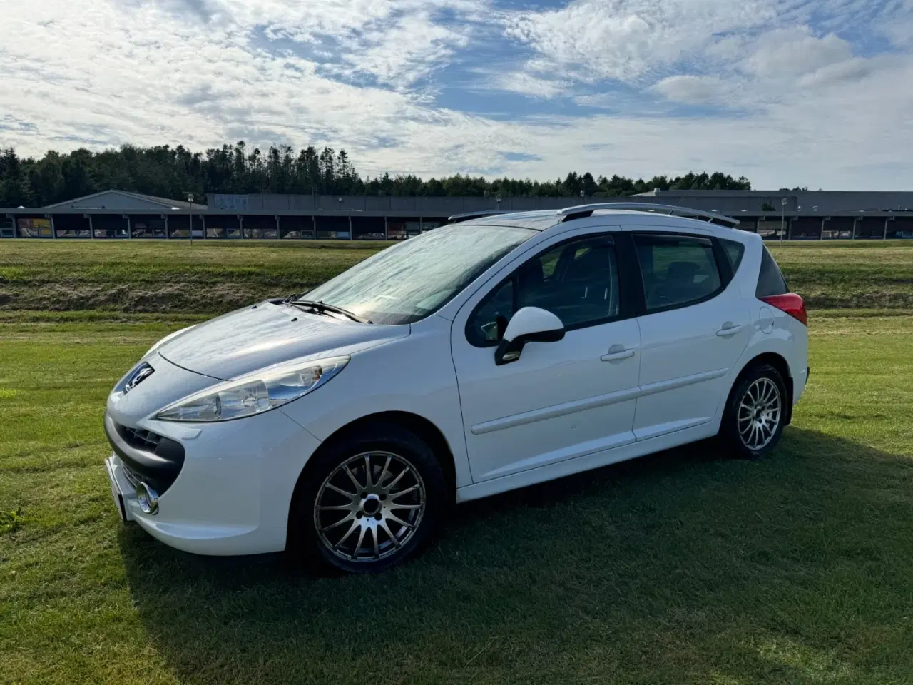 Billede 2 - Peugeot 207 1,6 VTi Premium SW