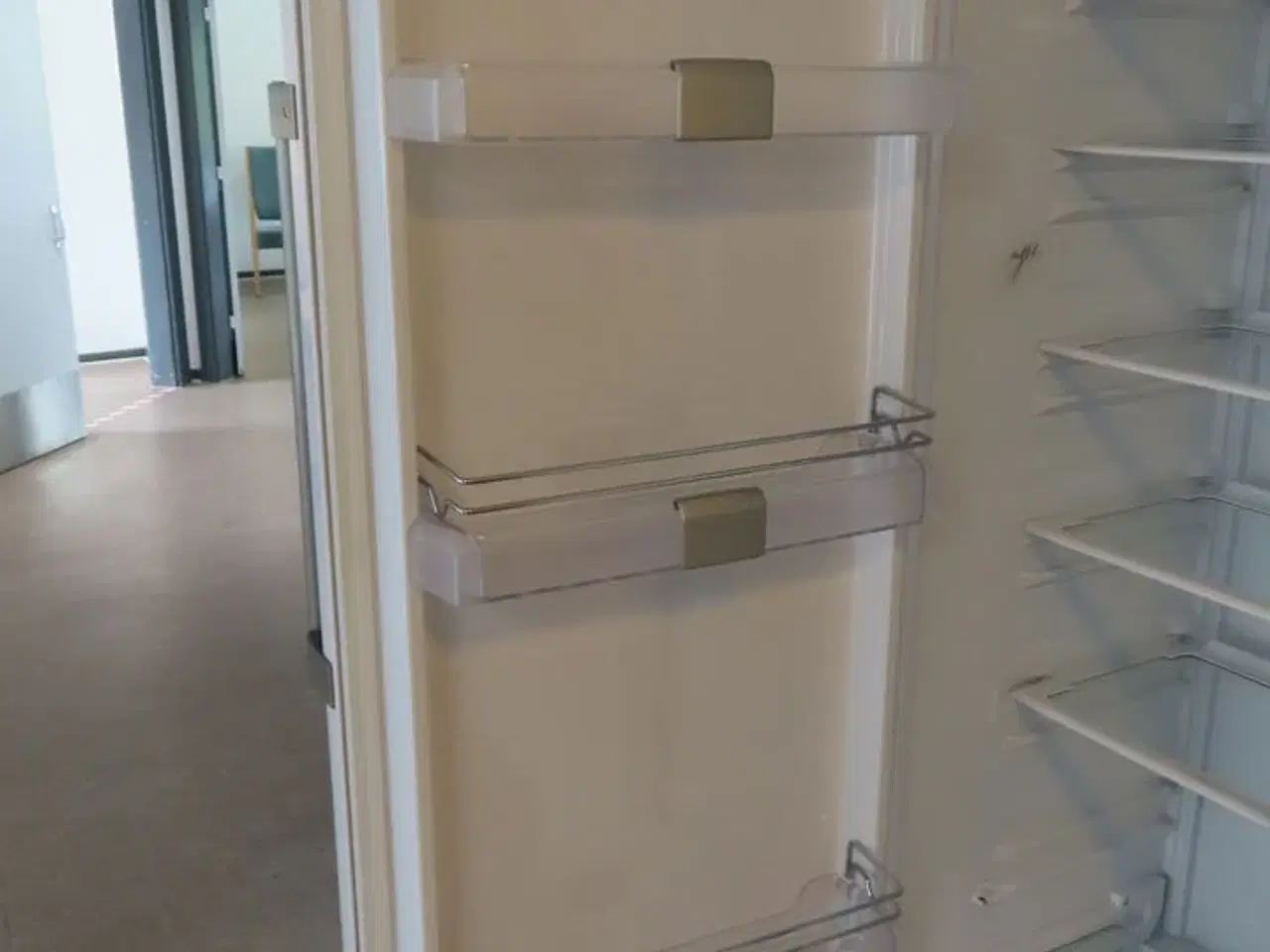 Billede 3 - Køleskab GRAM L60400 A+
