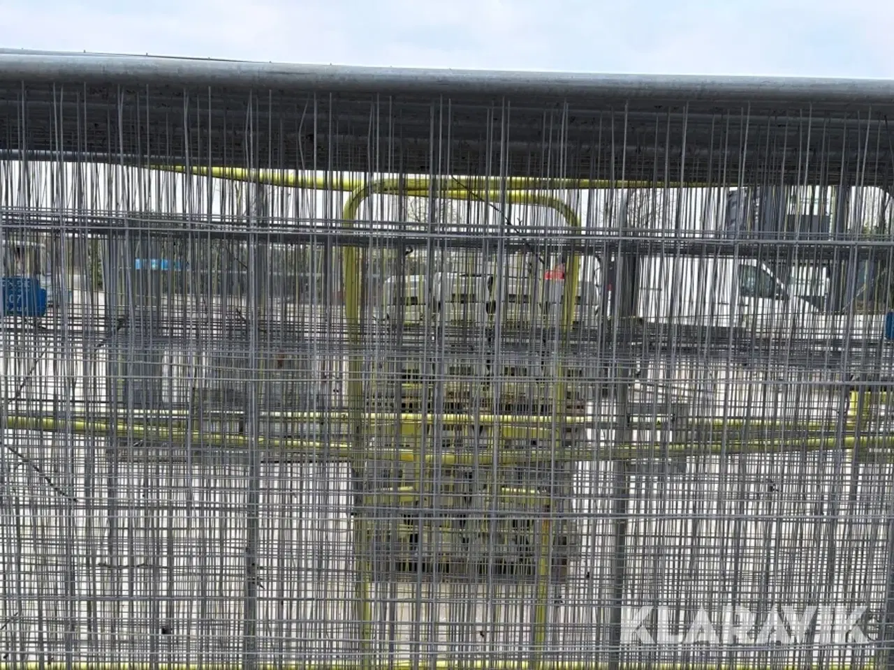 Billede 10 - Hegn 28 styk + tilhørende fødder