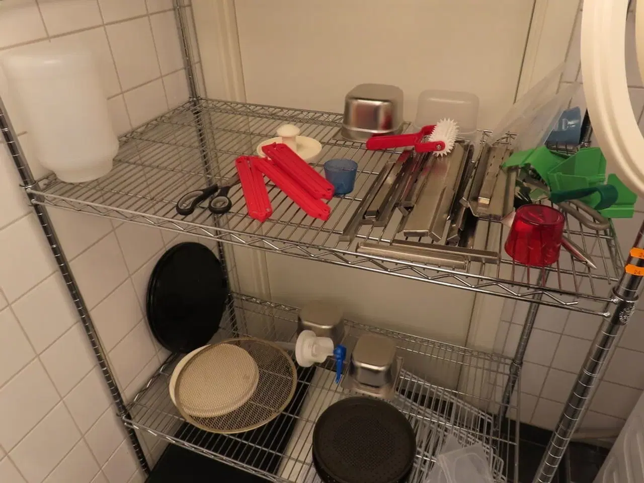 Billede 10 - Reoler, transportvogne ASSORTEREDE MODELLER