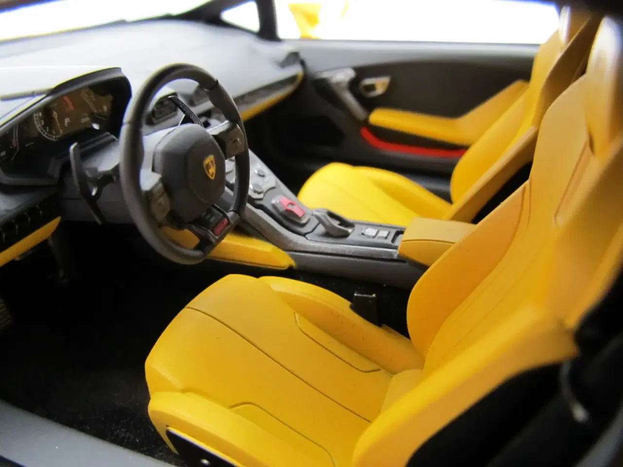 Billede 5 - 2014 Lamborghini Huracán LP610-4 - AUTOart 1:18