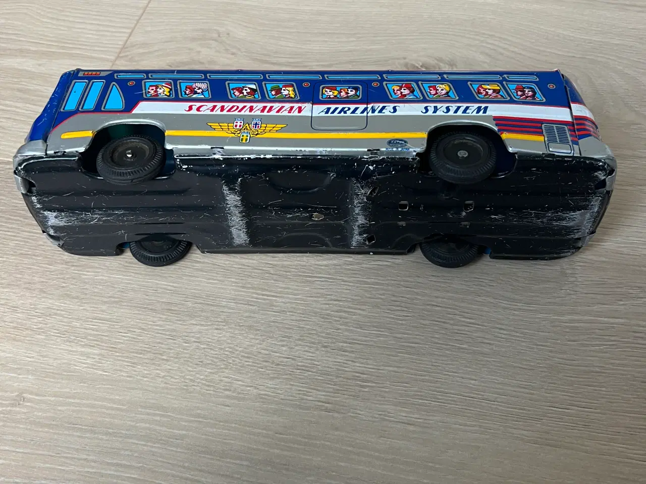 Billede 5 - Leksaksbuss, Plåt, SAS flygbuss
