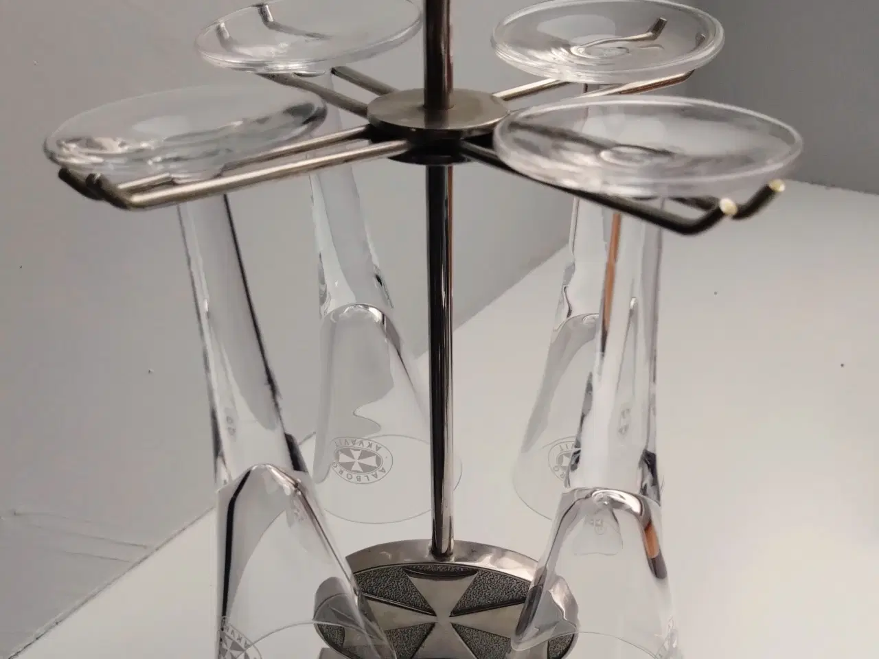 Billede 1 - Aalborg Akvavit, Snapseglas holder m. glas.