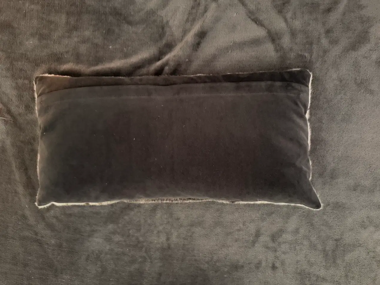 Billede 4 - 3 ægte sælskindspuder