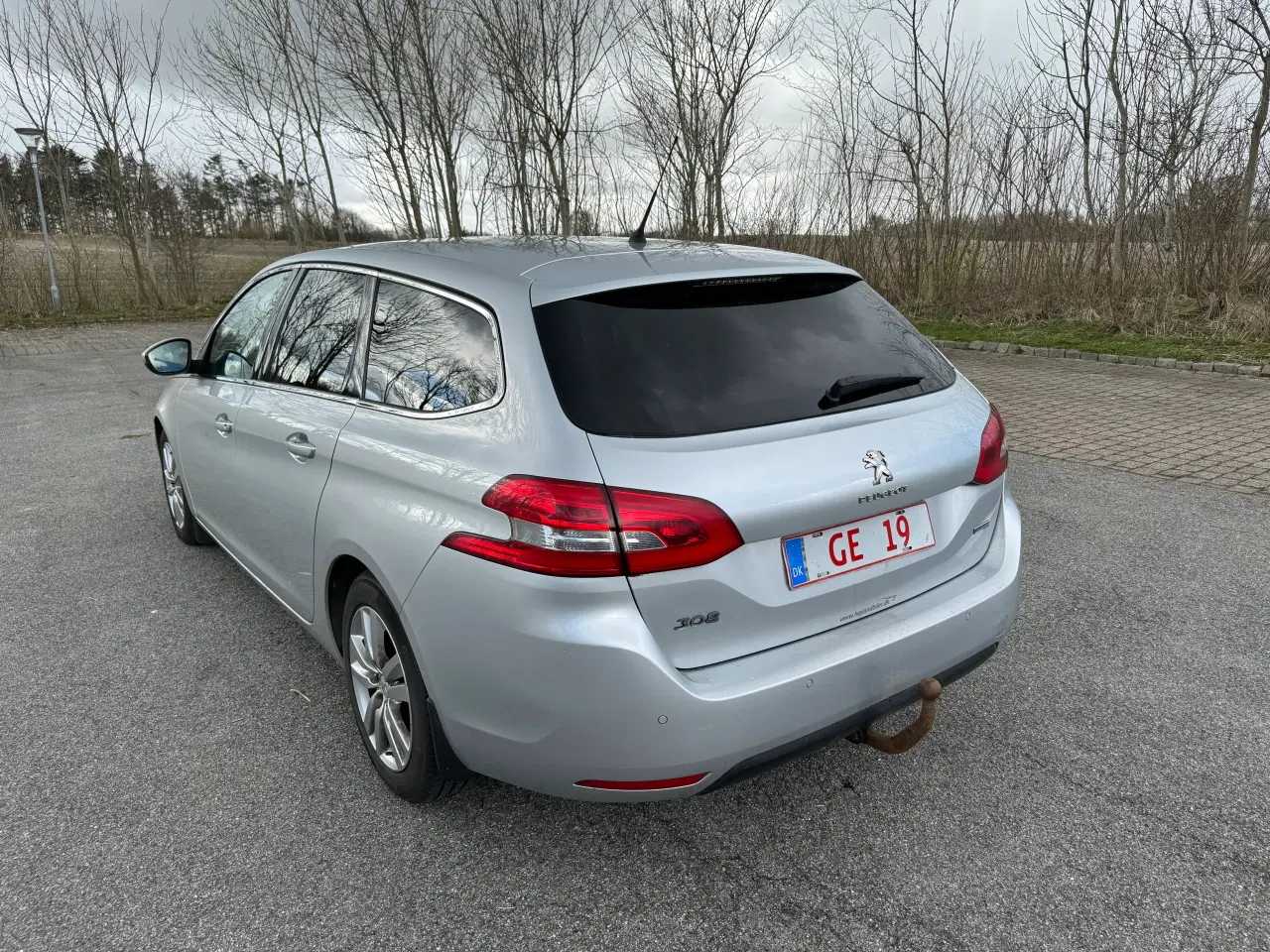 Billede 6 - Peugeot 308 1,6 e-HDi SW EAT6 Årg 2015 Nysynet 