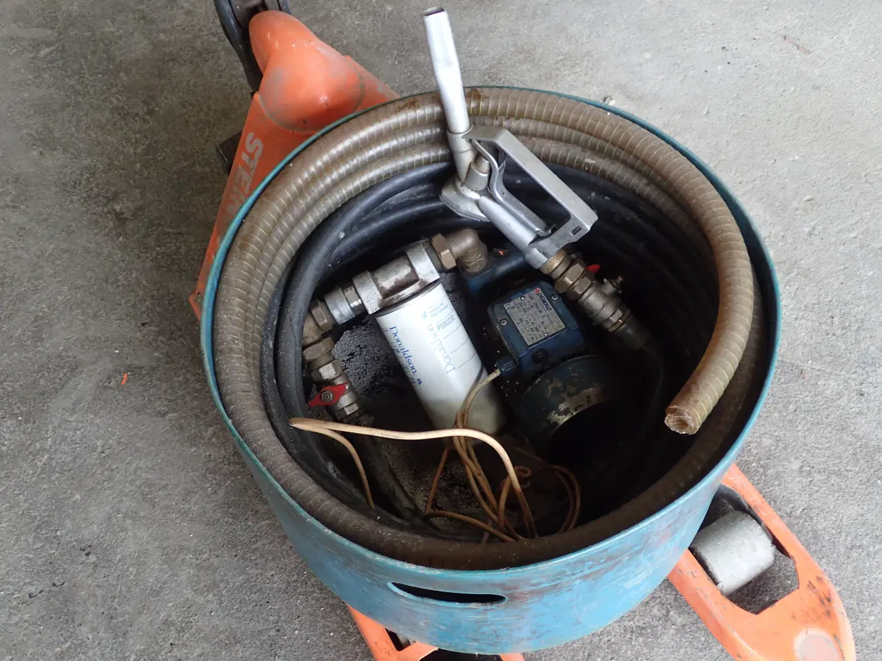 Billede 1 - Diesel/Fyringsolie pumpe selvansugende med filter.