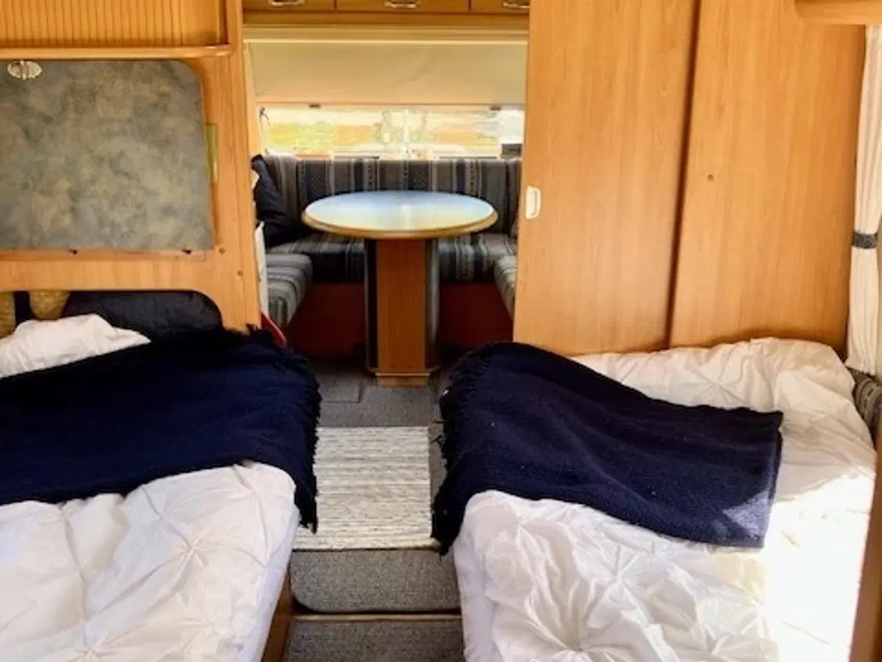 Billede 11 - LMC 520 Hotelsuite på hjul med lufttelt