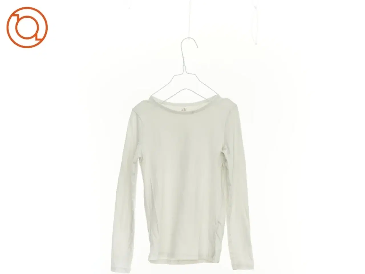 Billede 1 - T-Shirt fra H&M (str. 140 cm)
