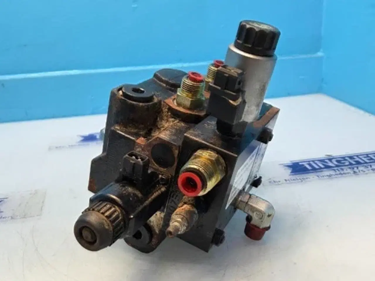 Billede 19 - New Holland CR9080 Hydraulikventil 87313989