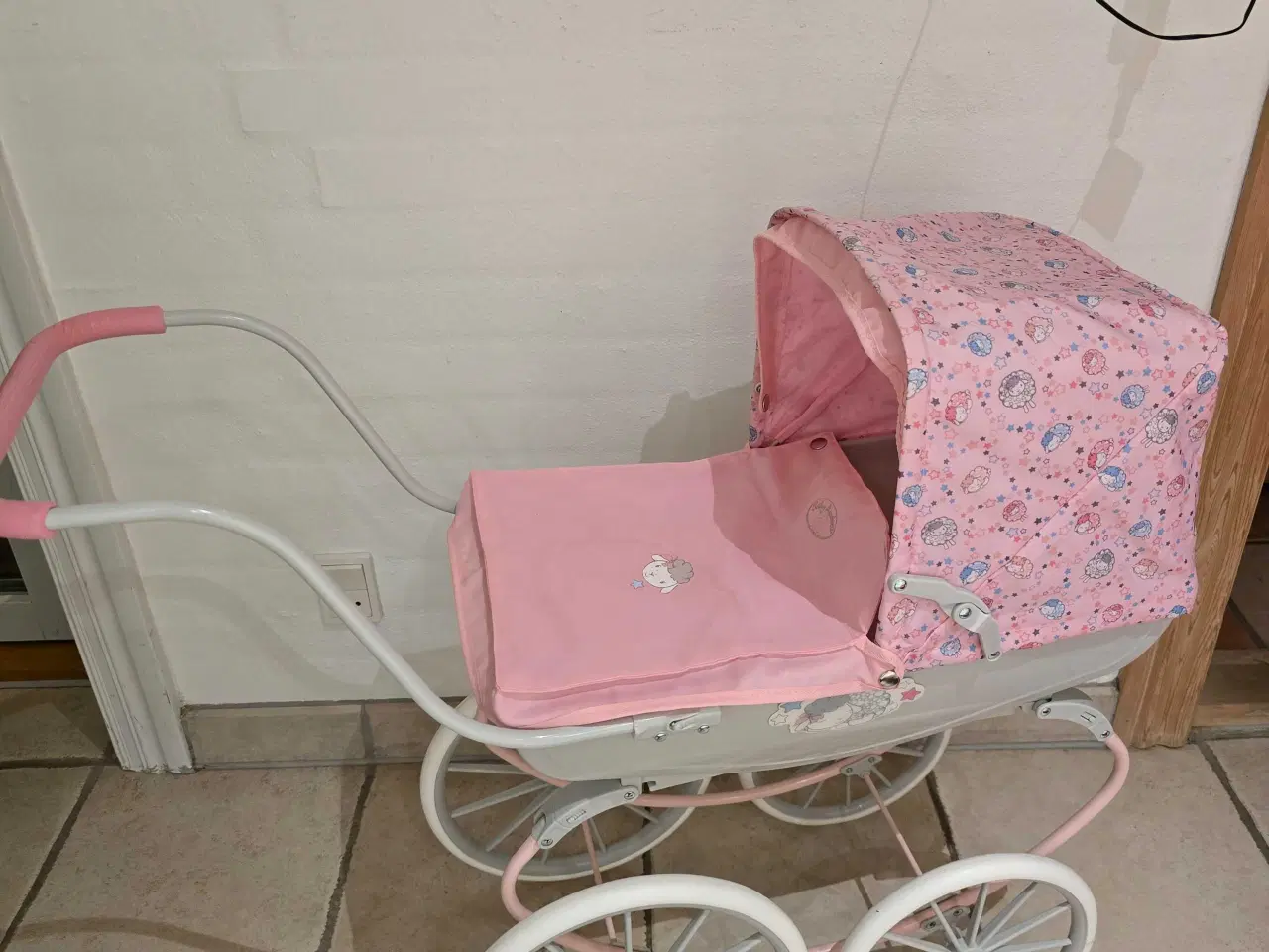 Billede 4 - Dukkevogn baby anabell