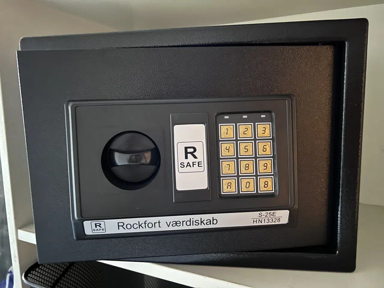 Billede 1 - Rockfort værdiskab S-25E