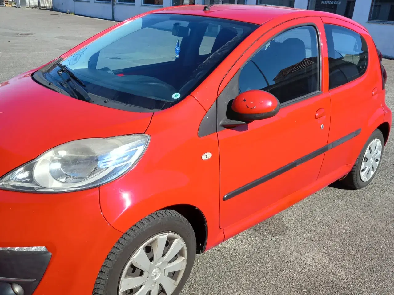 Billede 4 - Rød peugot i fin stand