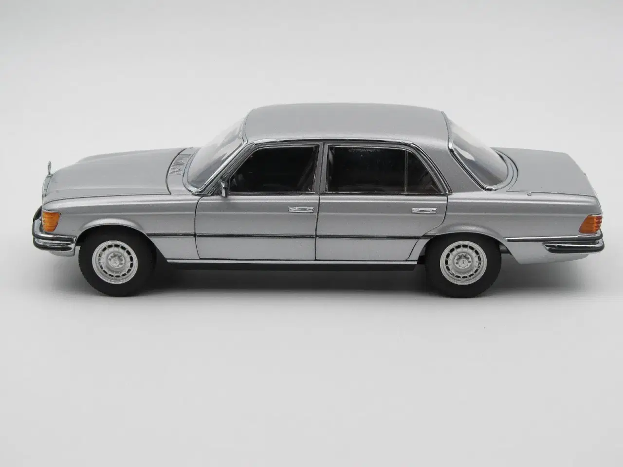 Billede 2 - 1974 Mercedes-Benz 450 SEL W116 - 1:18