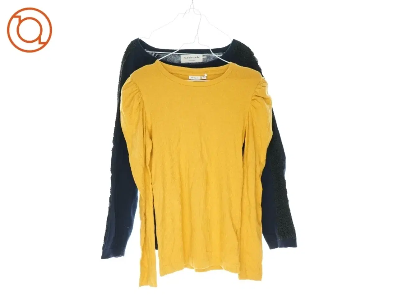 Billede 1 - Bluse (2 stk.) fra Rosemunde og Name It (str. 134 cm)